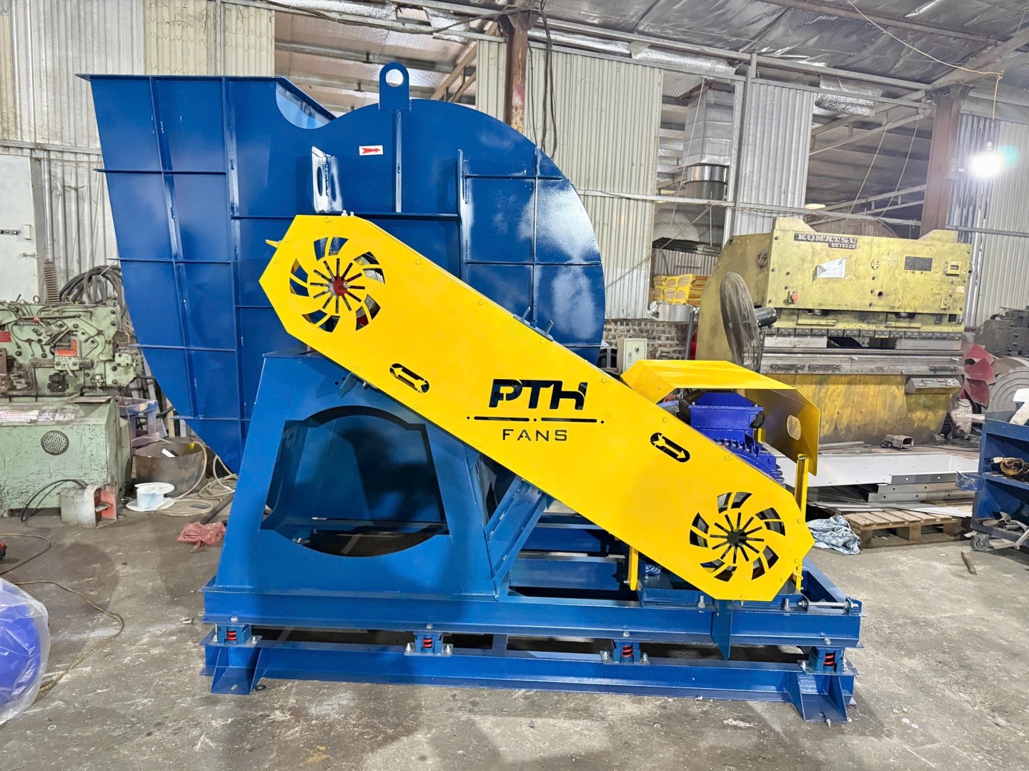 QUẠT LY TÂM HÚT KHÍ THẢI